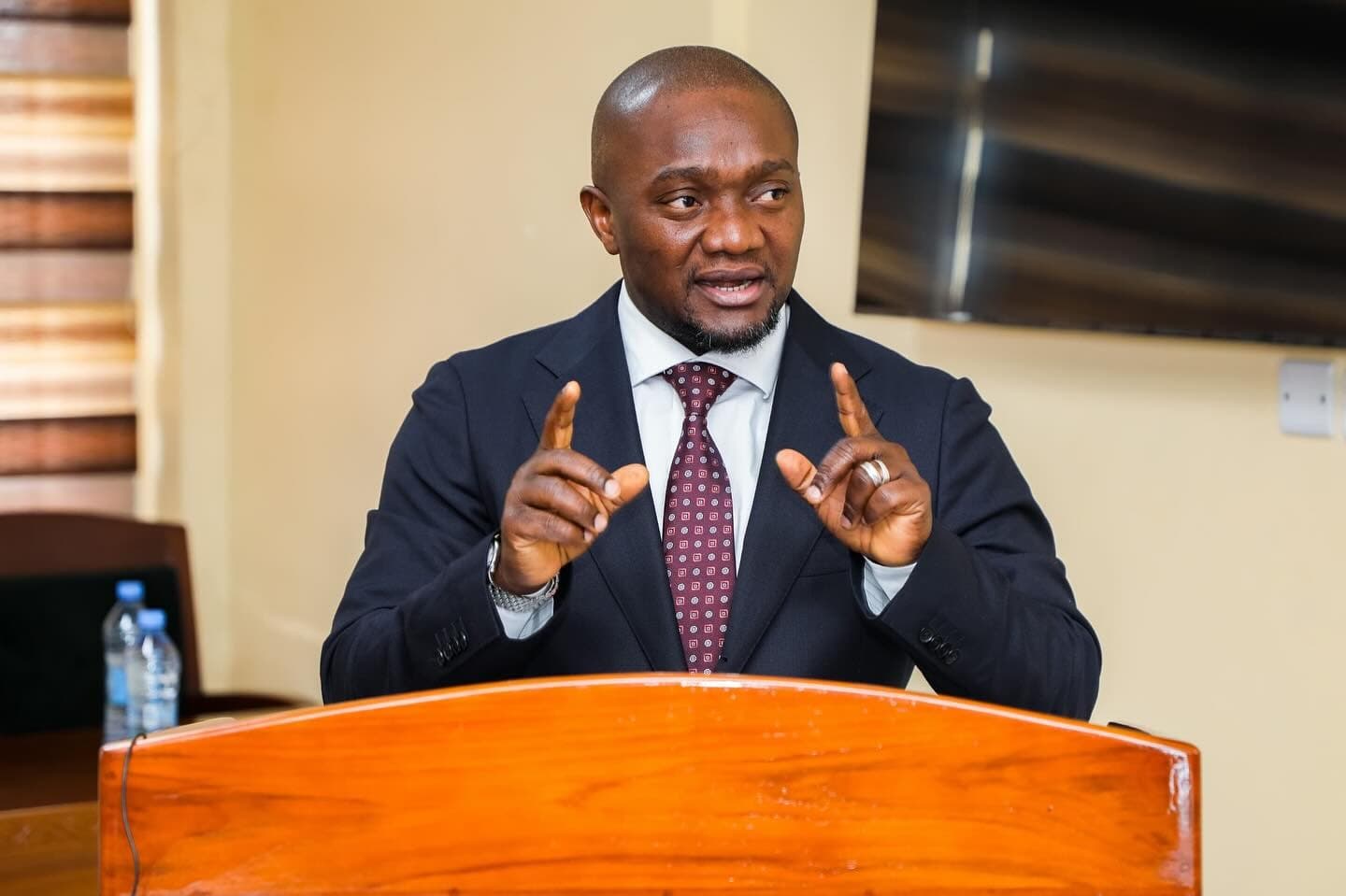 Mhe. Mohamed O. Mchengerwa